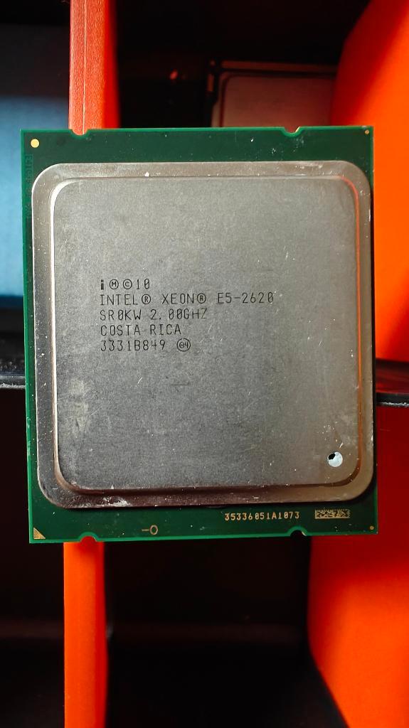 Intel Xeon E5-2620 LGA 2011 6 cores 12 threads, Computers en Software, Processors, Gebruikt, 2-core, 6-core, 12-core, 2 tot 3 Ghz