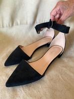 zwart suede schoenen maat 41 nieuw, Kleding | Dames, Schoenen, Pumps, Zwart, Nieuw, Ophalen of Verzenden