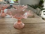 Vintage roze ijscoupe, Antiek en Kunst, Antiek | Glas en Kristal, Ophalen of Verzenden