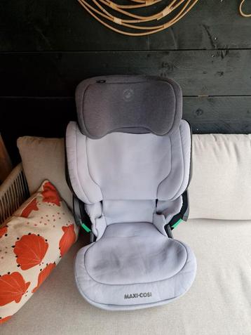 Maxi Cosi Kore I-Size Autostoel beschikbaar voor biedingen