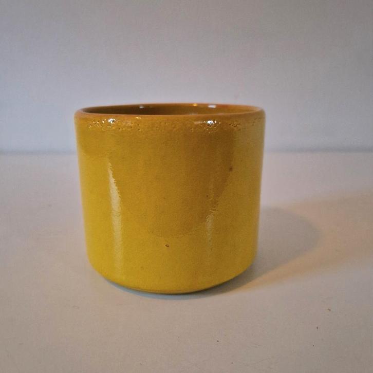 ADCO vintage bloempot gele keramieke pot jaren 50 / 60, Tuin en Terras, Bloempotten, Zo goed als nieuw, Aardewerk, Binnen, Minder dan 40 cm