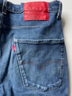 Levis 502, Kleding | Heren, Spijkerbroeken en Jeans, W32 (confectie 46) of kleiner, Blauw, Ophalen of Verzenden, Zo goed als nieuw