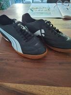 ZAALVOETBALSCHOENEN MAAT 42 PUMA, Maat XS of kleiner, Ophalen, Zo goed als nieuw, Schoenen