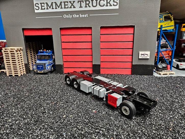 Wsi 3 asser bakwagen chassis b keus verbouw / opbouw., Hobby en Vrije tijd, Modelauto's | 1:50, Zo goed als nieuw, Bus of Vrachtwagen