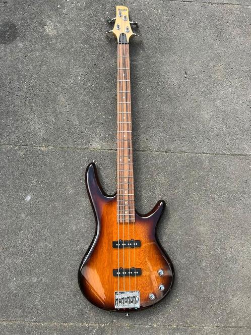 4-snarige basgitaar Ibanez GSR 180, Muziek en Instrumenten, Snaarinstrumenten | Gitaren | Bas, Zo goed als nieuw, Elektrisch, Ophalen