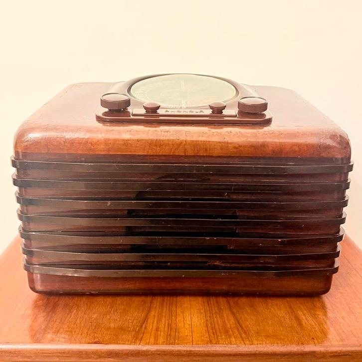 ART DECO BUIZENRADIO PHONOLA 533 NEOSINTO 1941 VINTAGE RARE, Antiek en Kunst, Antiek | Tv's en Audio, Verzenden