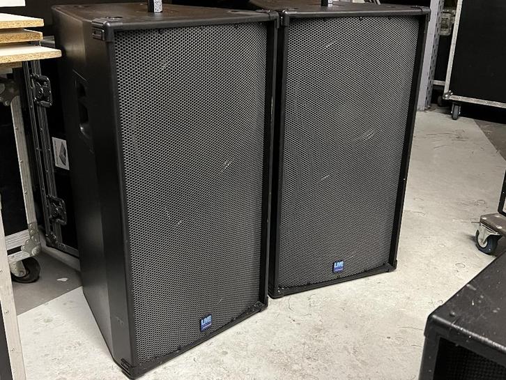 Turbosound geluidset, met refurbished subs, Audio, Tv en Foto, Luidsprekers, Refurbished, Overige typen, 120 watt of meer, Overige merken