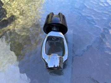 seacsub LN250 din int adapter beschikbaar voor biedingen