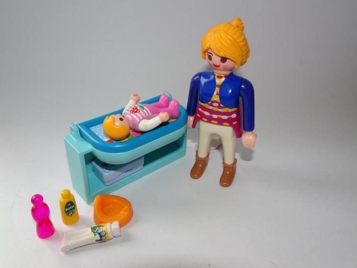 Playmobil mama met luiertafel (5368), Kinderen en Baby's, Speelgoed | Playmobil, Gebruikt, Complete set, Ophalen
