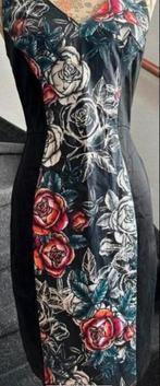French Connection Jurk met Bloemenprint maat 36, Kleding | Dames, Jurken, Zwart, Ophalen of Verzenden, Zo goed als nieuw, Knielengte