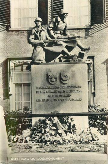 (388-382-011) Den Haag Oorlogsmonument beschikbaar voor biedingen