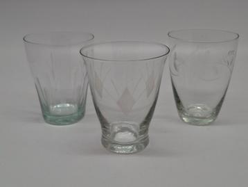 3 Verschillende Art Deco Waterglazen c1930 beschikbaar voor biedingen