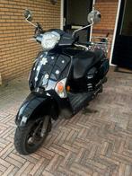 Kymco like 50 geel kenteken, Fietsen en Brommers, Scooters | Kymco, Benzine, Maximaal 45 km/u, Gebruikt, Ophalen of Verzenden