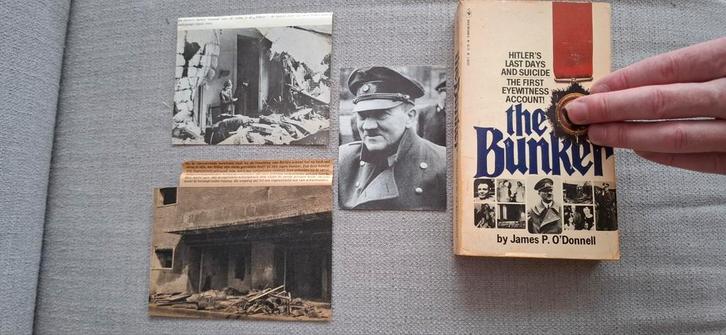 Hitlers Laatste Dagen in de Bunker + Knipsels, Verzamelen, Militaria | Tweede Wereldoorlog, Landmacht, Boek of Tijdschrift, Duitsland