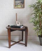 Ronde Bijzettafel Eiken Kruispoot Arts & Crafts Vintage, Huis en Inrichting, Tafels | Bijzettafels, Gebruikt, Rond, 55 tot 75 cm