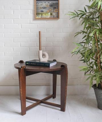 Ronde Bijzettafel Eiken Kruispoot Arts & Crafts Vintage beschikbaar voor biedingen