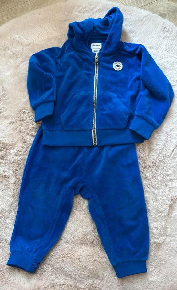 Converse trainingspak, Kinderen en Baby's, Babykleding | Maat 86, Ophalen of Verzenden, Zo goed als nieuw, Jongetje of Meisje