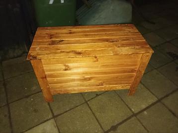 Handige opbergkist  beschikbaar voor biedingen