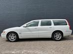 Volvo V70 2.5T Geartronic - Volvo dealer onderh. - Ice White, Auto's, Gebruikt, Beige, 209 pk, 92 €/maand