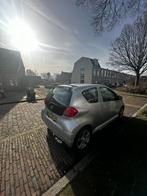 Toyota Aygo 1.0 12V Vvt-i 3DRS MMT 2007 Grijs, Auto's, Origineel Nederlands, Te koop, Zilver of Grijs, Benzine