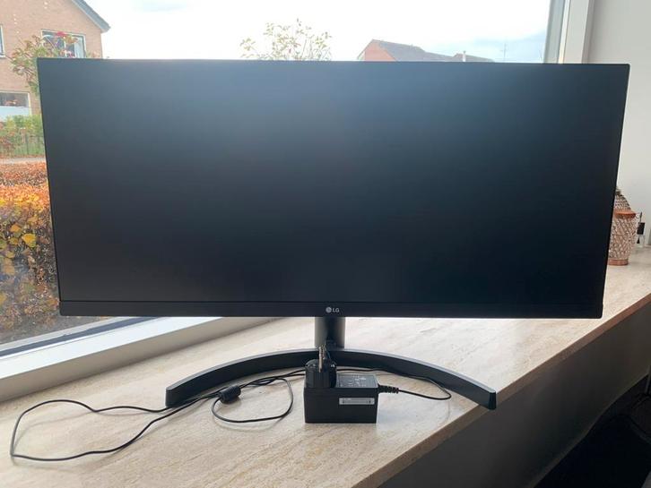 LG 29WK500-P Ultrawide Monitor, Computers en Software, Monitoren, Zo goed als nieuw, 61 t/m 100 Hz, HDMI, Gaming, Ingebouwde speakers