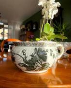 Antieke Bloempot / 'Pis'pot met Bloemendetail, Ophalen
