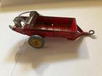Dinkey Toy nr 321 Massey Harris meststrooier € 17,50, Ophalen of Verzenden, Gebruikt, Tractor of Landbouw