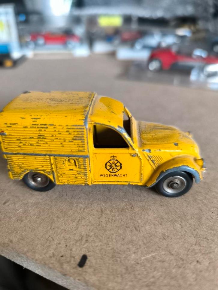 Dinky Toys ANWB citroen 2cv m ade in France, Hobby en Vrije tijd, Modelauto's | 1:43, Gebruikt, Auto, Dinky Toys, Ophalen of Verzenden