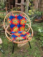 Rotan Rohe Noordwolde ronde tafel met stoeltje., Ophalen, Huis en Inrichting