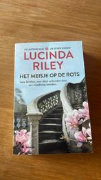 Lucinda Riley - Het meisje op de rotsen, Ophalen, Lucinda Riley, Zo goed als nieuw, Nederland