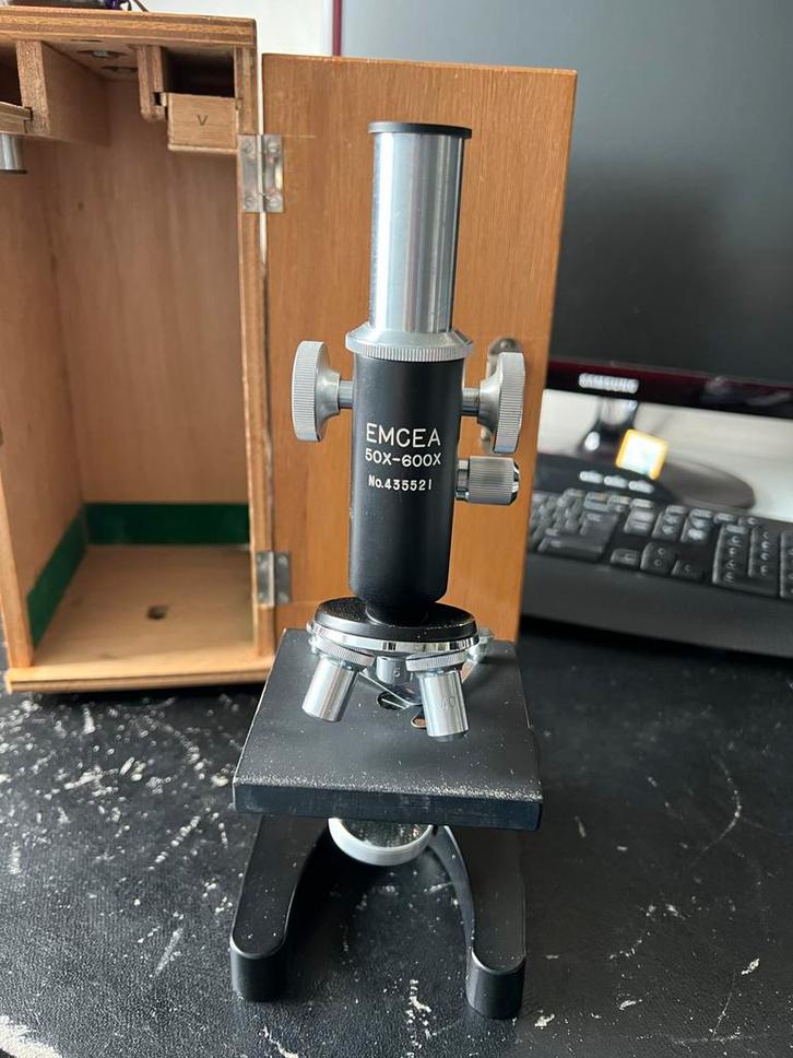 EMCEA Microscoop 50x-600x, Audio, Tv en Foto, Optische apparatuur | Microscopen, Gebruikt, Biologische microscoop, 400x tot 1000x