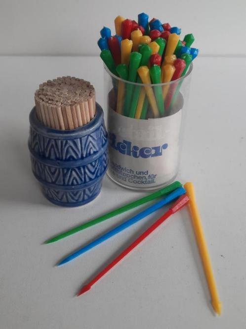 vintage cocktailprikkers , nieuw . twee sets voor € 7,00, Verzamelen, Retro, Huis en Inrichting, Ophalen of Verzenden
