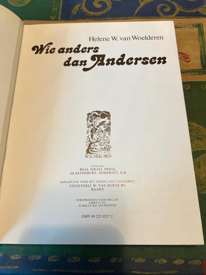 Wie anders dan Andersen - Helene W. van Woelderen, Boeken, Biografieën, Gelezen, Kunst en Cultuur, Ophalen of Verzenden