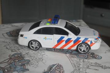 Politieauto en ambulance ca. 24 cm.  beschikbaar voor biedingen
