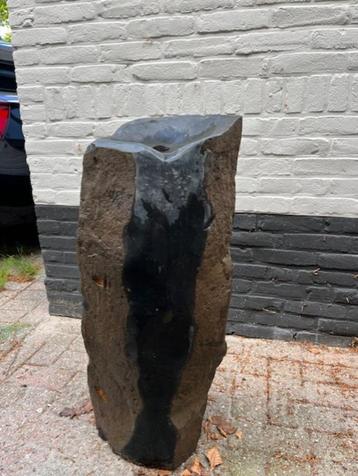 Waterornament / fontein basalt beschikbaar voor biedingen