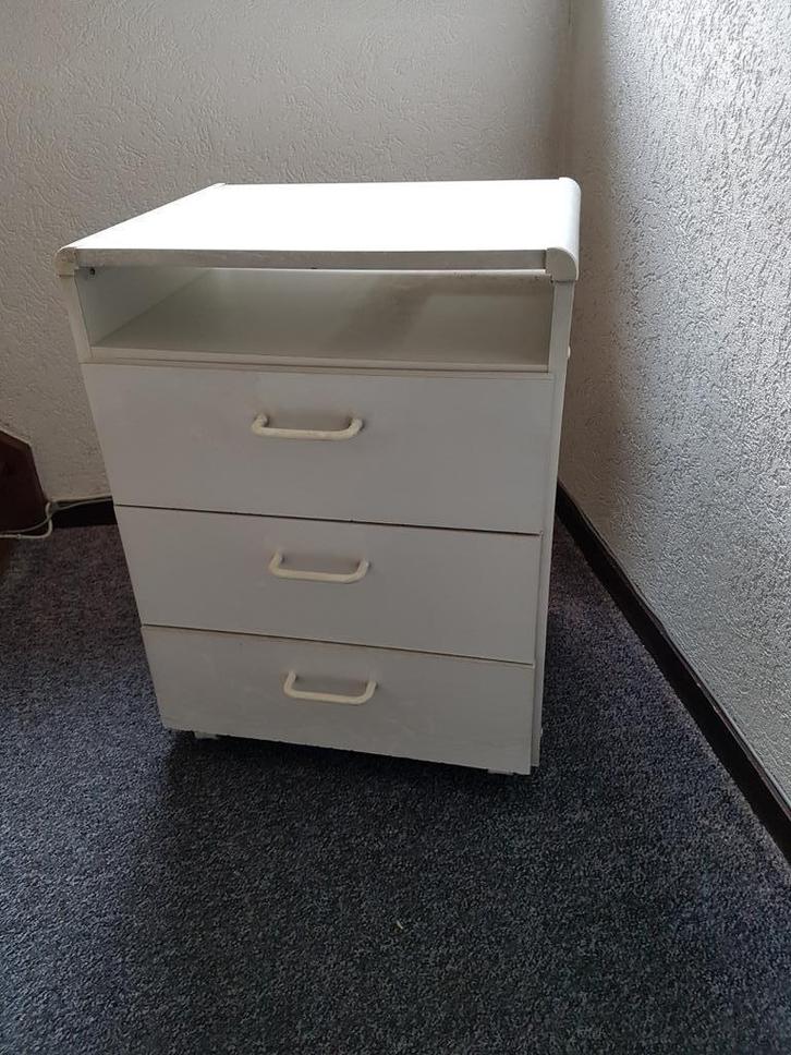 Ladenblok verrijdbaar, Huis en Inrichting, Bureaus, Gebruikt, Bureau, Met wielen, Ophalen