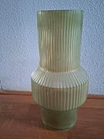 Groen ribbelglazen vaas, Gebruikt, Ophalen of Verzenden, Glas, Minder dan 50 cm