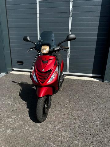 Piaggio zip 2000 | BROM | 4takt| 2011~ BOMVOL opties beschikbaar voor biedingen