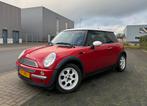 Mini Cooper Winterklaar/Grote beurt/Winterbanden/Xenonlampen, Voorwielaandrijving, 15 km/l, 4 cilinders, 4 stoelen