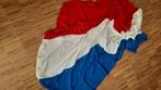 2 Nederlandse vlaggen, 1 oranje vaandel, Diversen, Vlaggen en Wimpels, Gebruikt, Ophalen