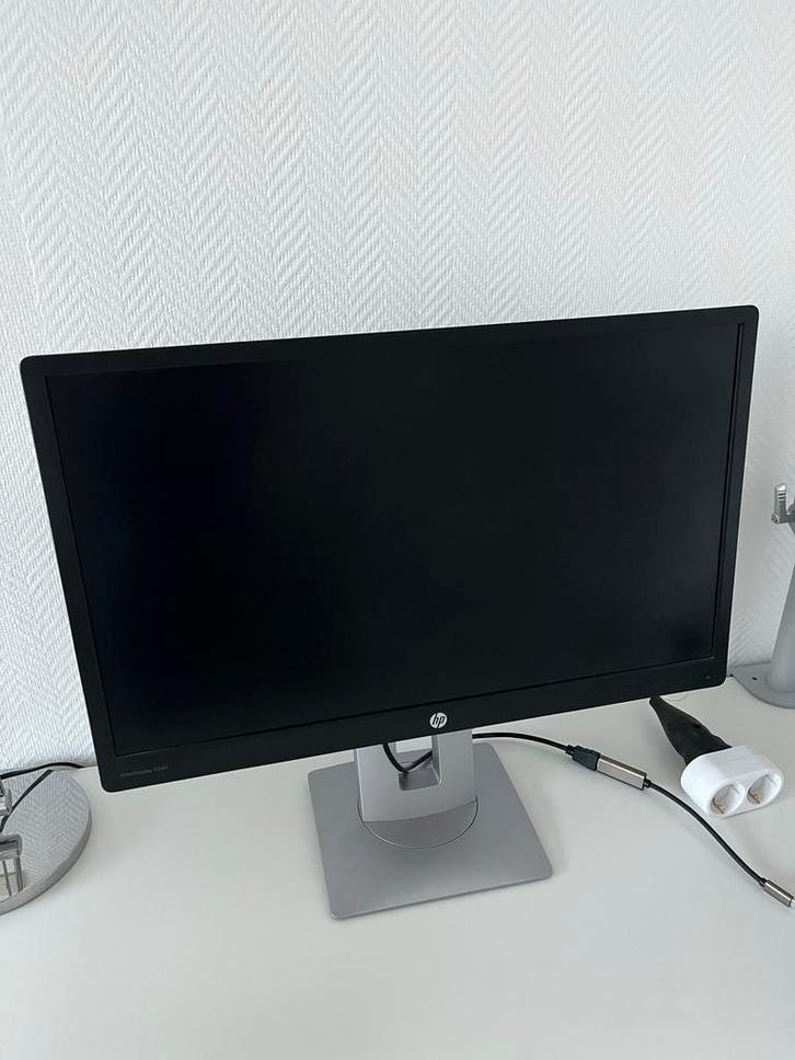 HP EliteDisplay E240 - 24 inch monitor, Computers en Software, Monitoren, Gebruikt, 60 Hz of minder, DisplayPort, HDMI, VGA, In hoogte verstelbaar