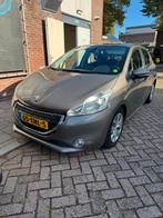 Peugeot 208 1.4 VTI 70KW/95PK 5-D 2012 champagne, Voorwielaandrijving, Parkeersensor, Origineel Nederlands, Handgeschakeld