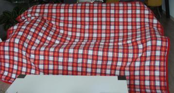 Nieuwe zeer warme dikke deken 195 x 235 cm 2 cm dik sprei beschikbaar voor biedingen