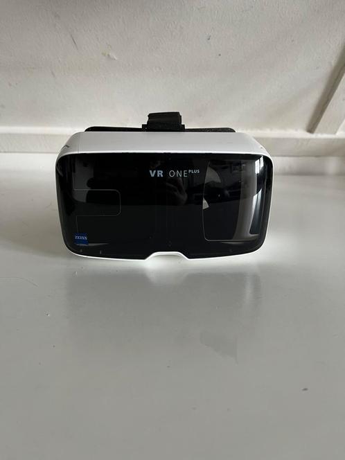 VR ONE PLUS bril, Spelcomputers en Games, Virtual Reality, Zo goed als nieuw, Telefoon, VR-bril, Verzenden