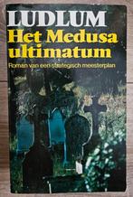 Robert Ludlum - Het Medusa ultimatum, Ophalen of Verzenden, Zo goed als nieuw, Robert Ludlum