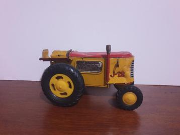Oude Joustra J12 Tractor - Vintage Speelgoed beschikbaar voor biedingen