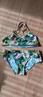 Molo bikini toekan maat 134 140, Kinderen en Baby's, Kinderkleding | Maat 134, Sport- of Zwemkleding, Ophalen of Verzenden, Zo goed als nieuw