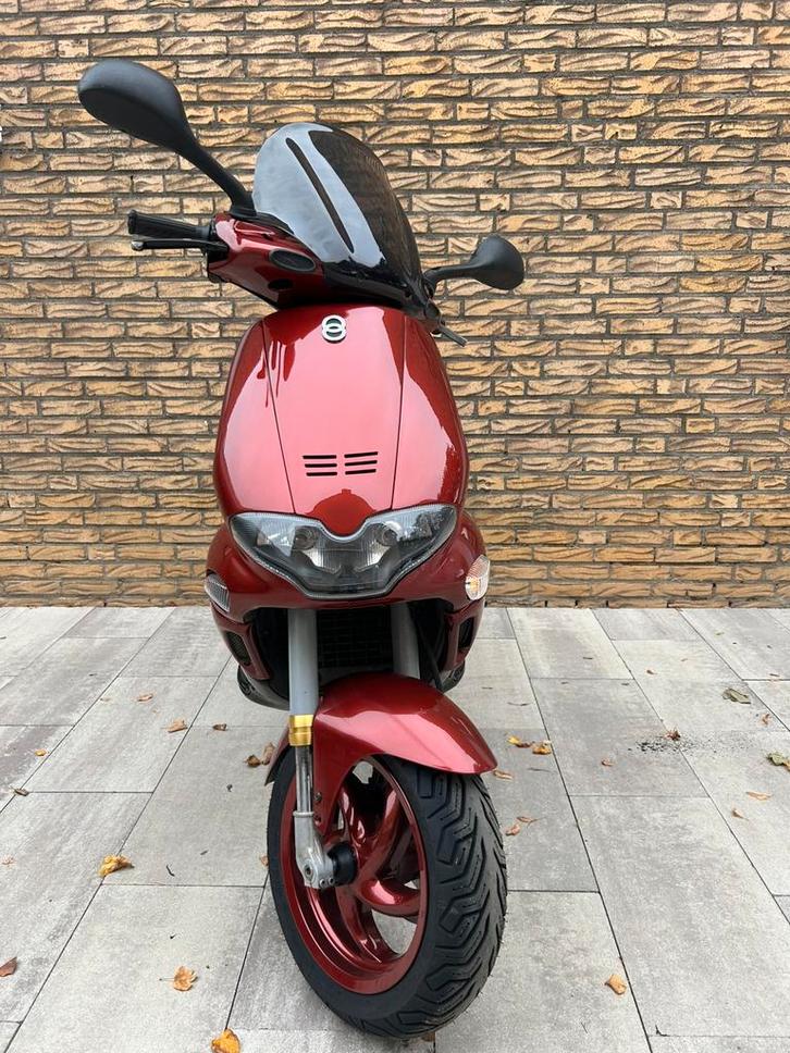 Gilera Runner 70cc, Fietsen en Brommers, Scooters | Piaggio, Zo goed als nieuw, Overige modellen, Tweetakt, Ophalen