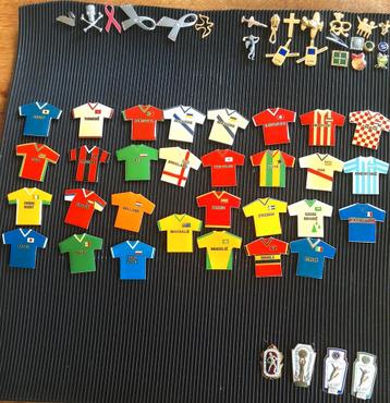 Speldjes pins  hobby verzameling  beschikbaar voor biedingen