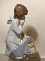 Lladro engel met slapende baby nr. 4635 porselein, Verzenden, Zo goed als nieuw, Overige typen